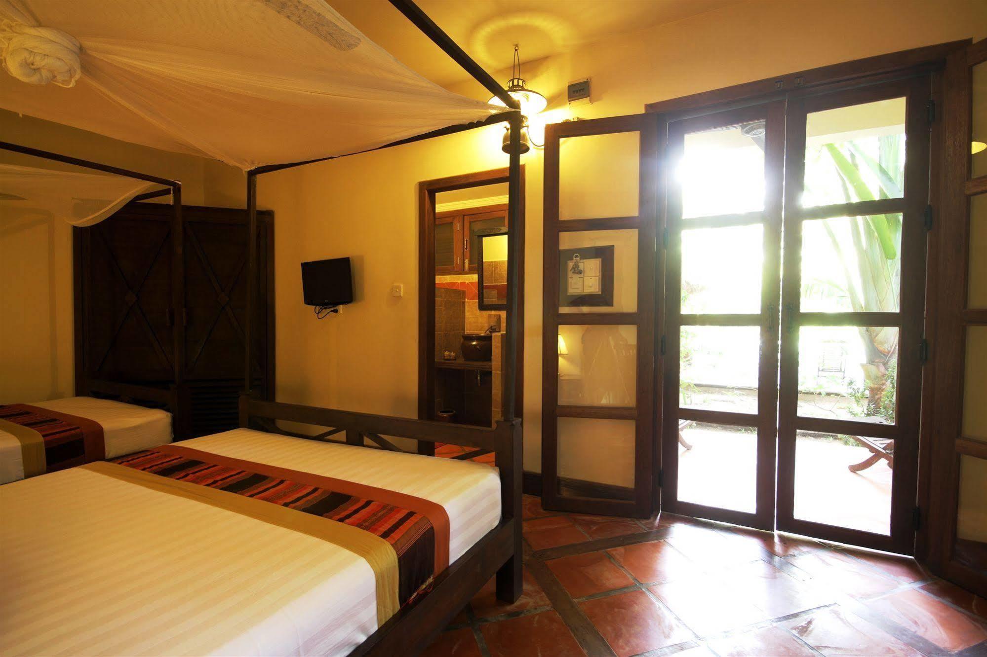 Mysteres D'Angkor Siem Reap Lodge מראה חיצוני תמונה