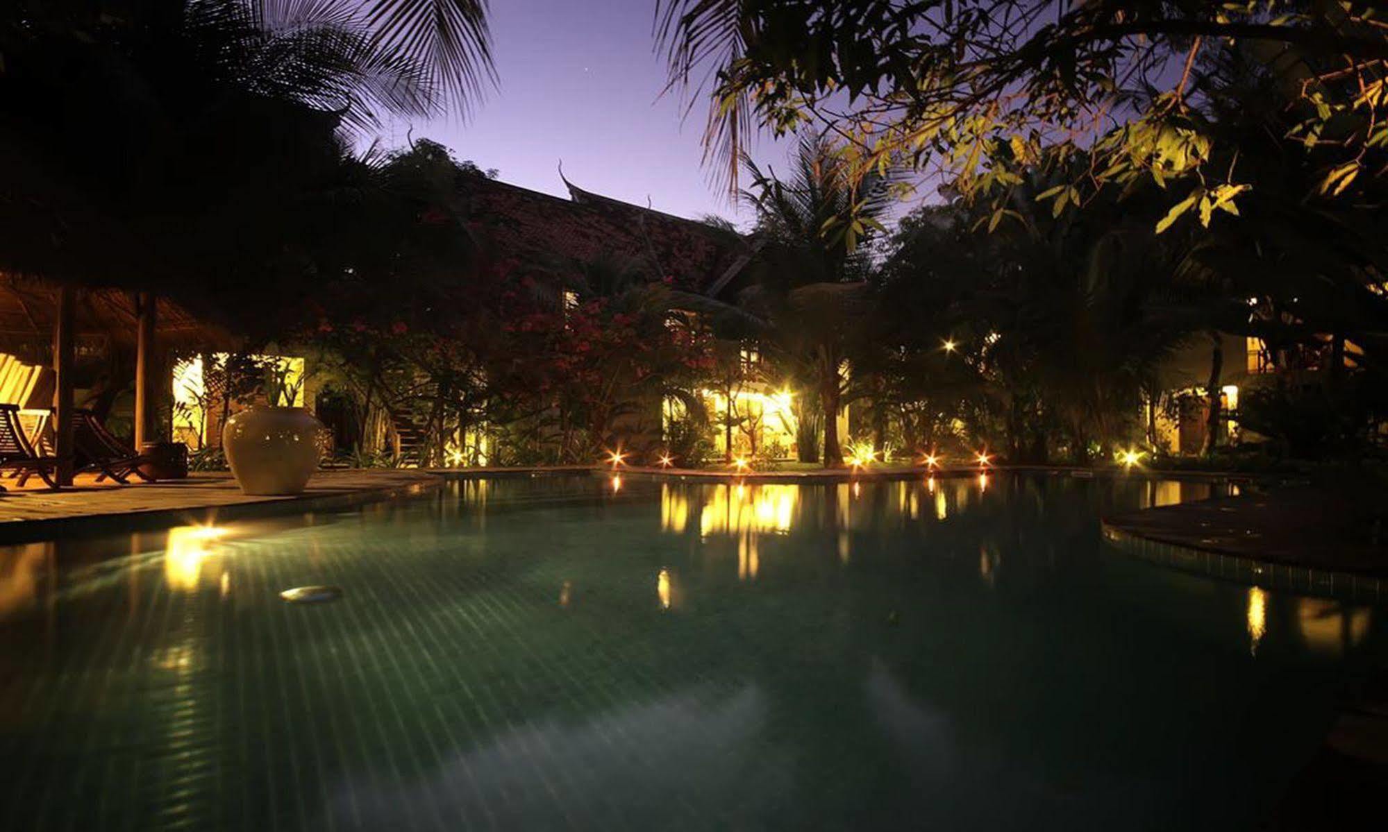 Mysteres D'Angkor Siem Reap Lodge מראה חיצוני תמונה